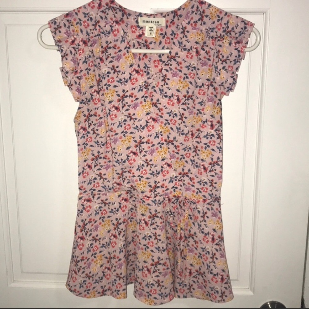 🆕NWOT Floral shirt